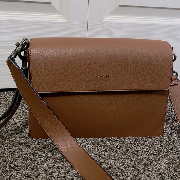 angela roi hamilton shoulder bag